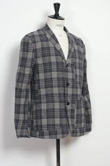 CHARLIE Easy Three Button Blazer