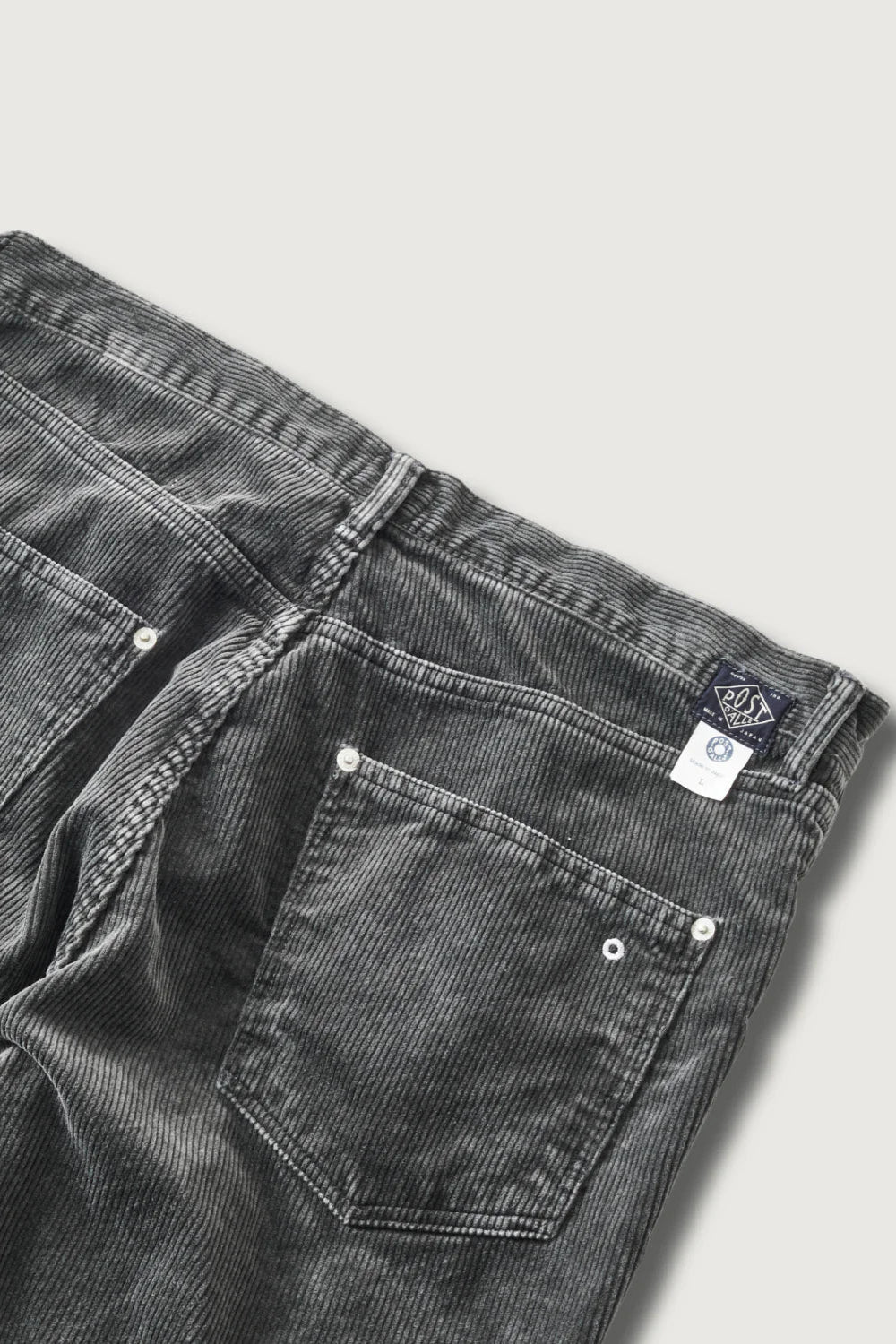 546 Flare-R2 : Corduroy Pants Charcoal