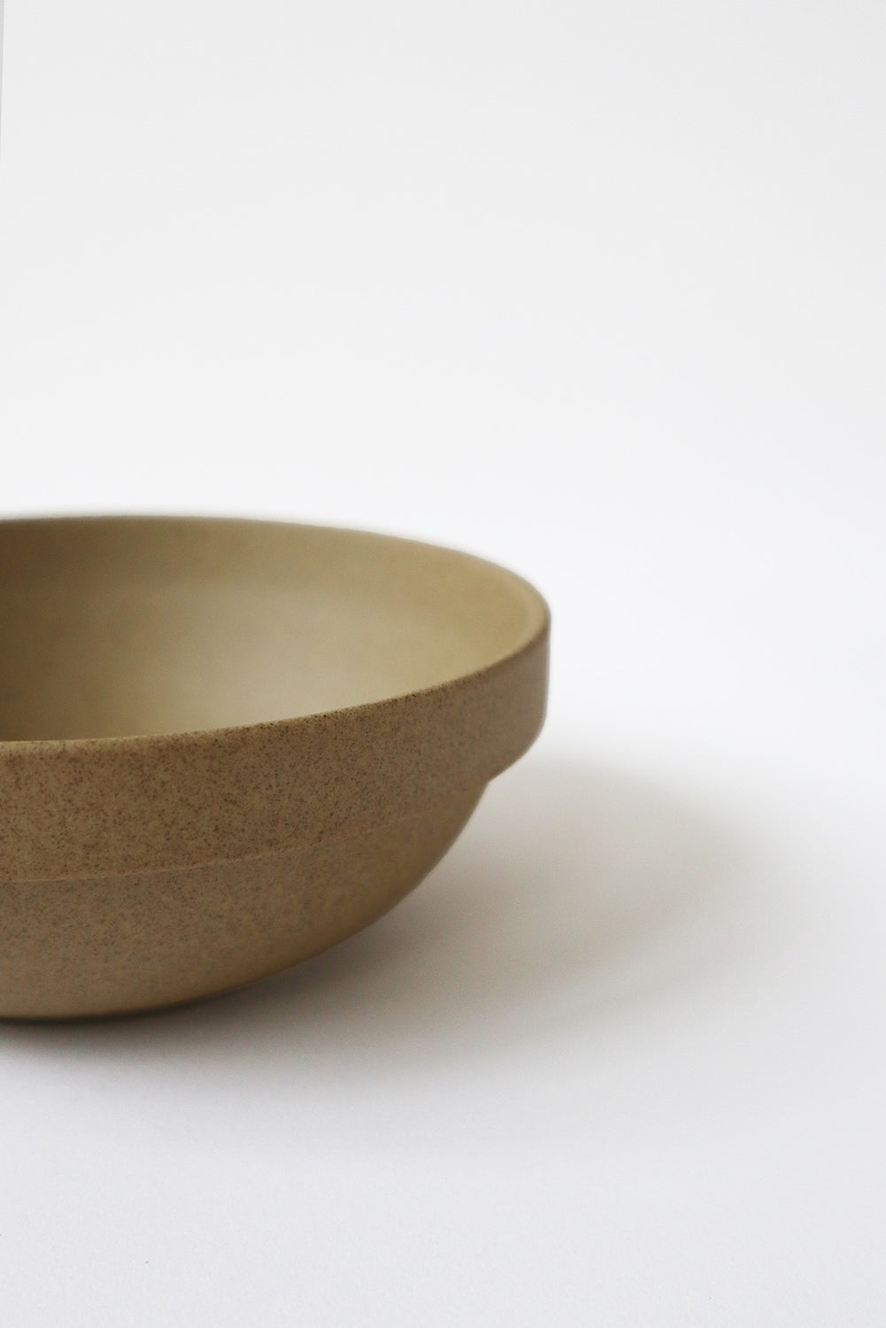 Round Bowl, 5 5/8" Diameter, Natural