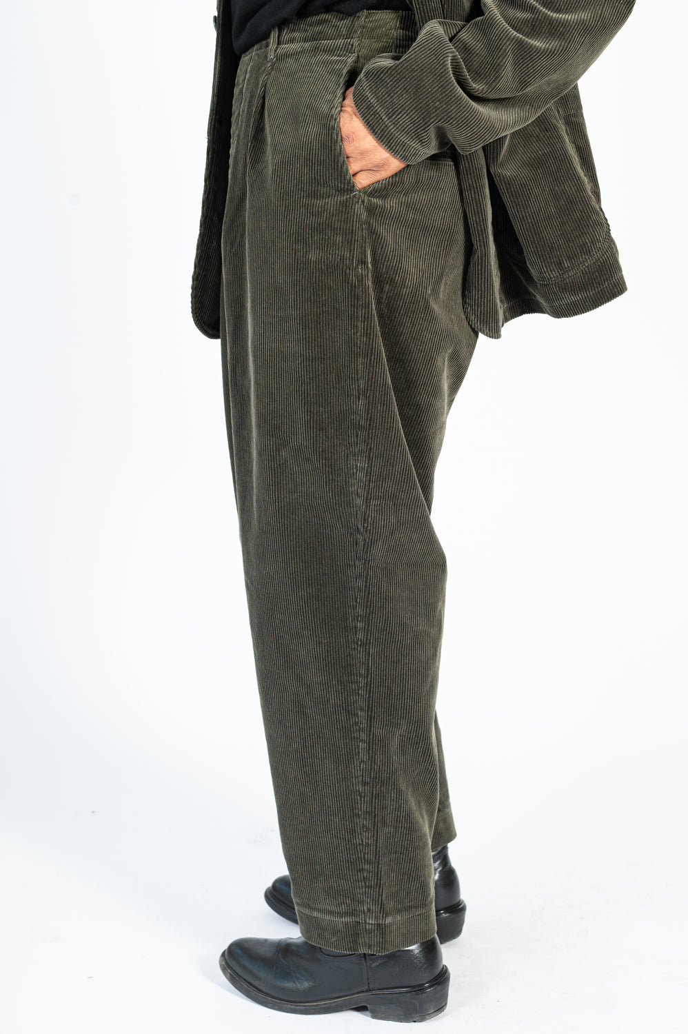 7W Corduroy High Waisted NIME Pants Gray