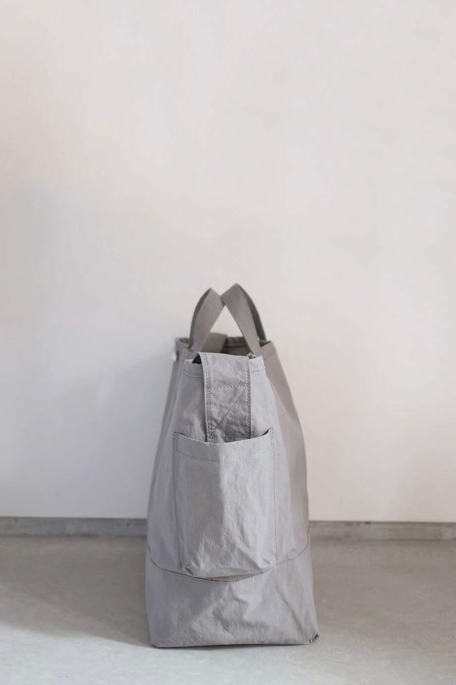 Side Pocket Tote Bag Gray