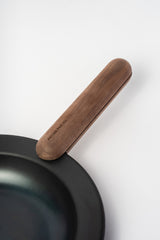 JIU Iron Frying Pan with Wood Handle