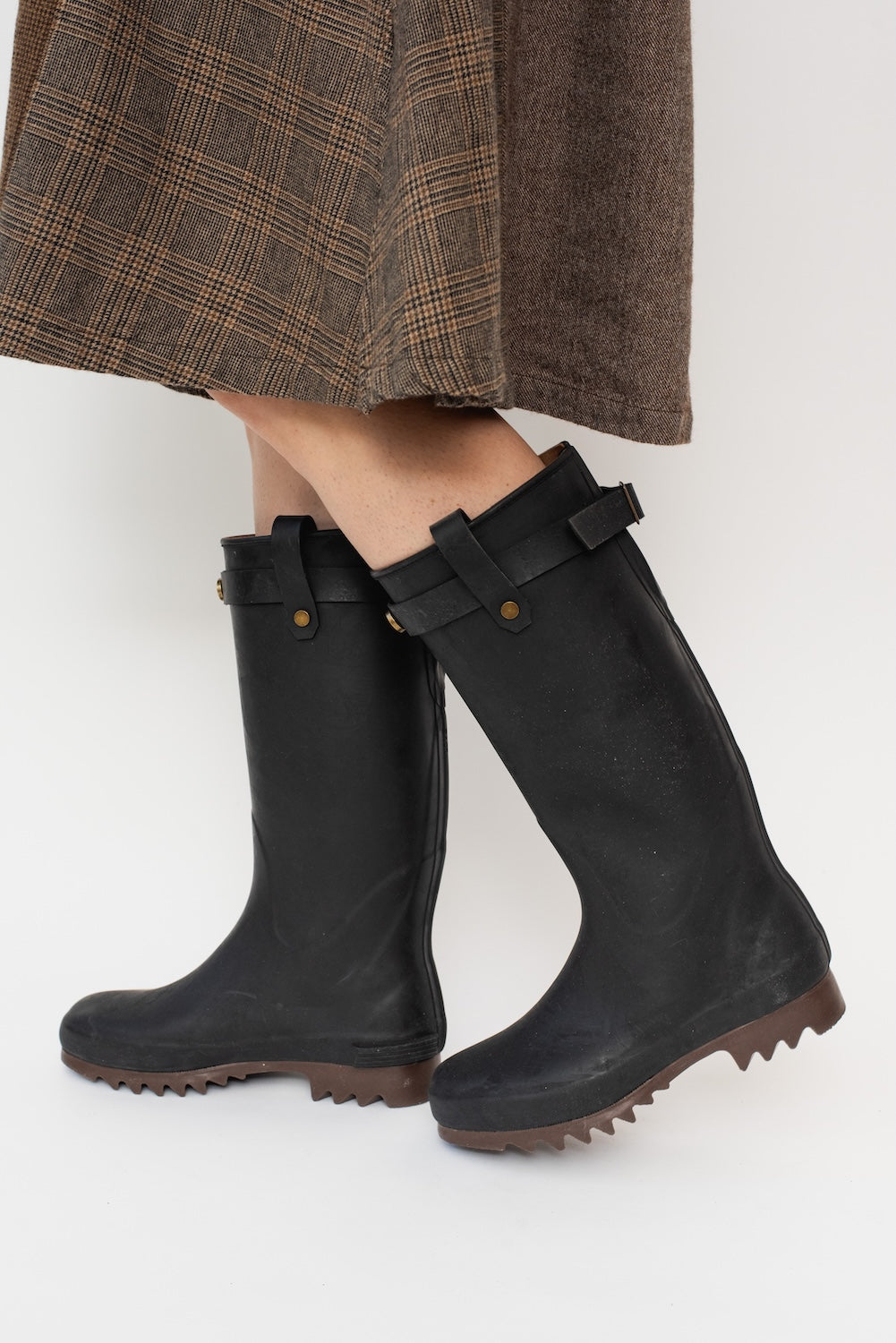 Daishi Boots Size 25