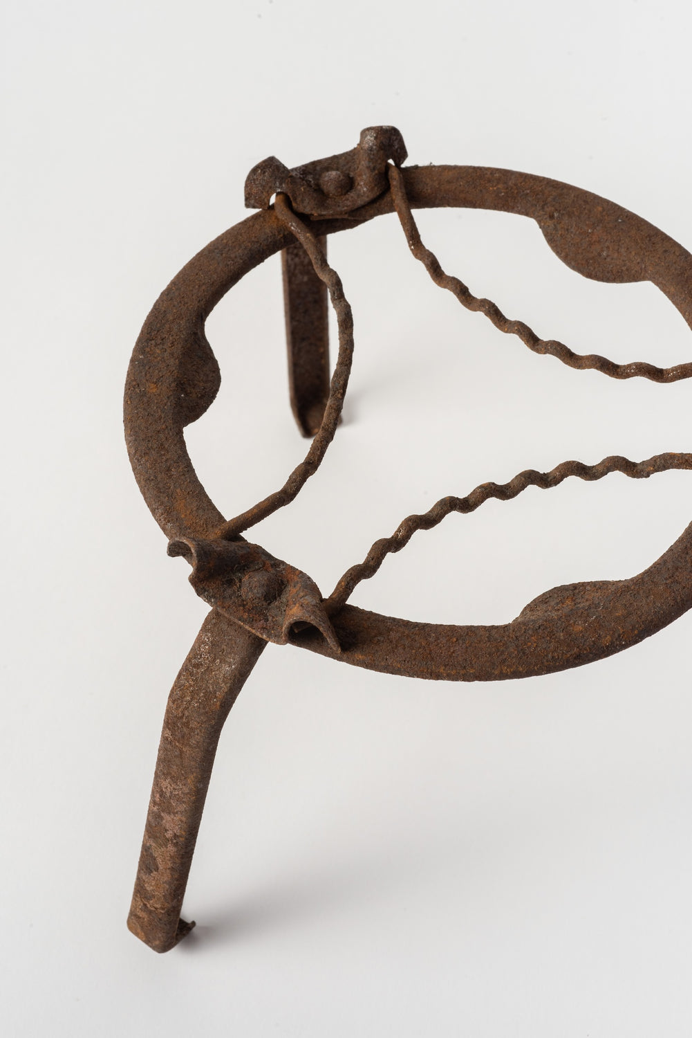 Vintage Japanese Iron trivet or Pot Stand (commonly called a gotoku 五徳).
