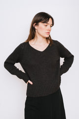 V-Neck Sweater Dark Brown