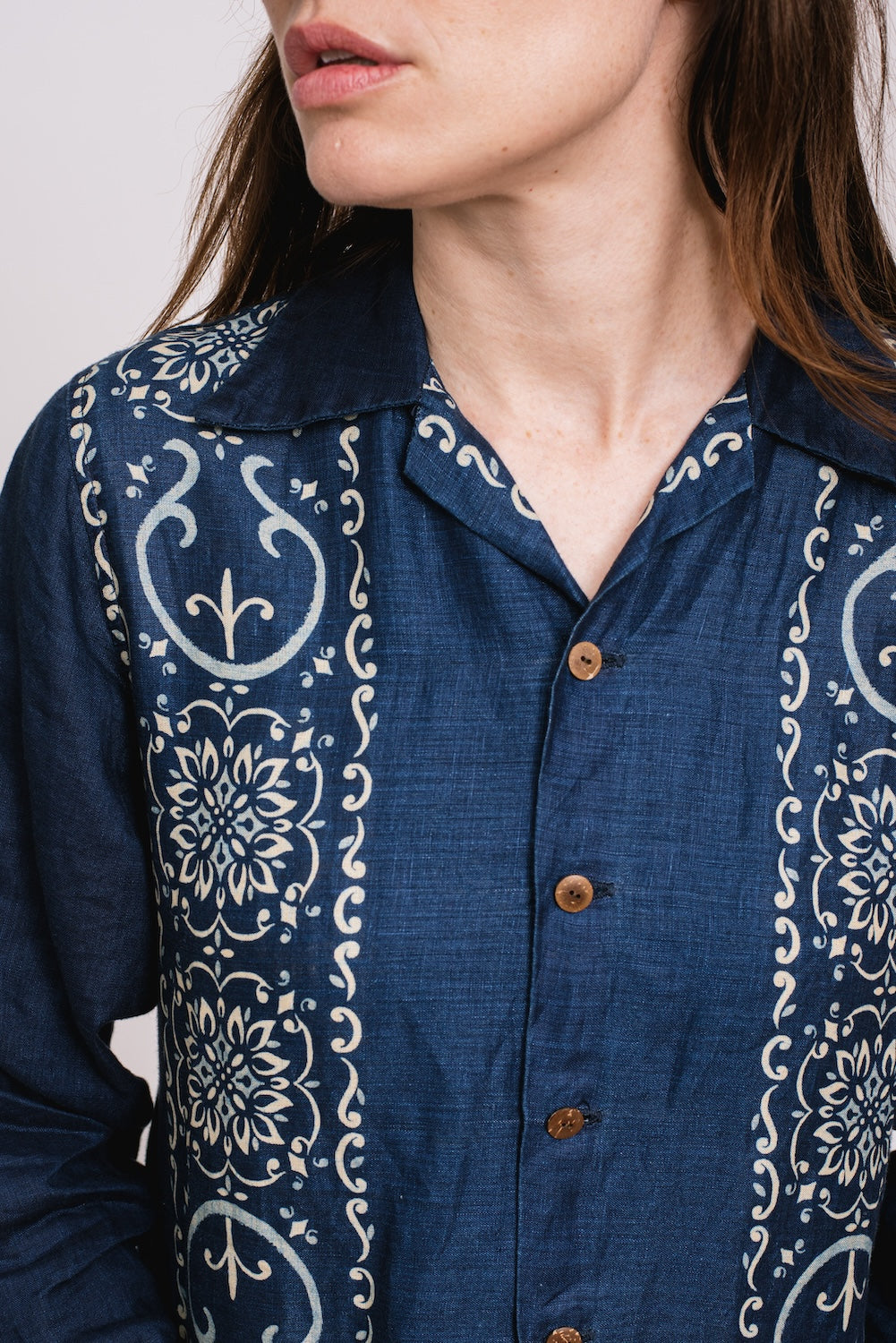 French Cross Linen HABANANAJA Pattern Open Collar Dress