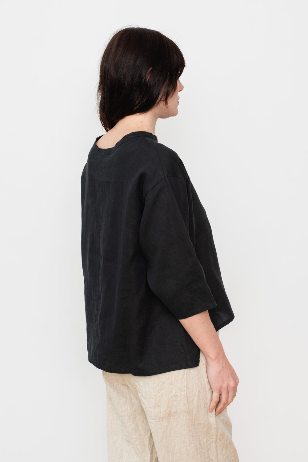 Linen Pullover Blouse Black