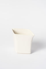 Porcelain Diamond Sake Pourer