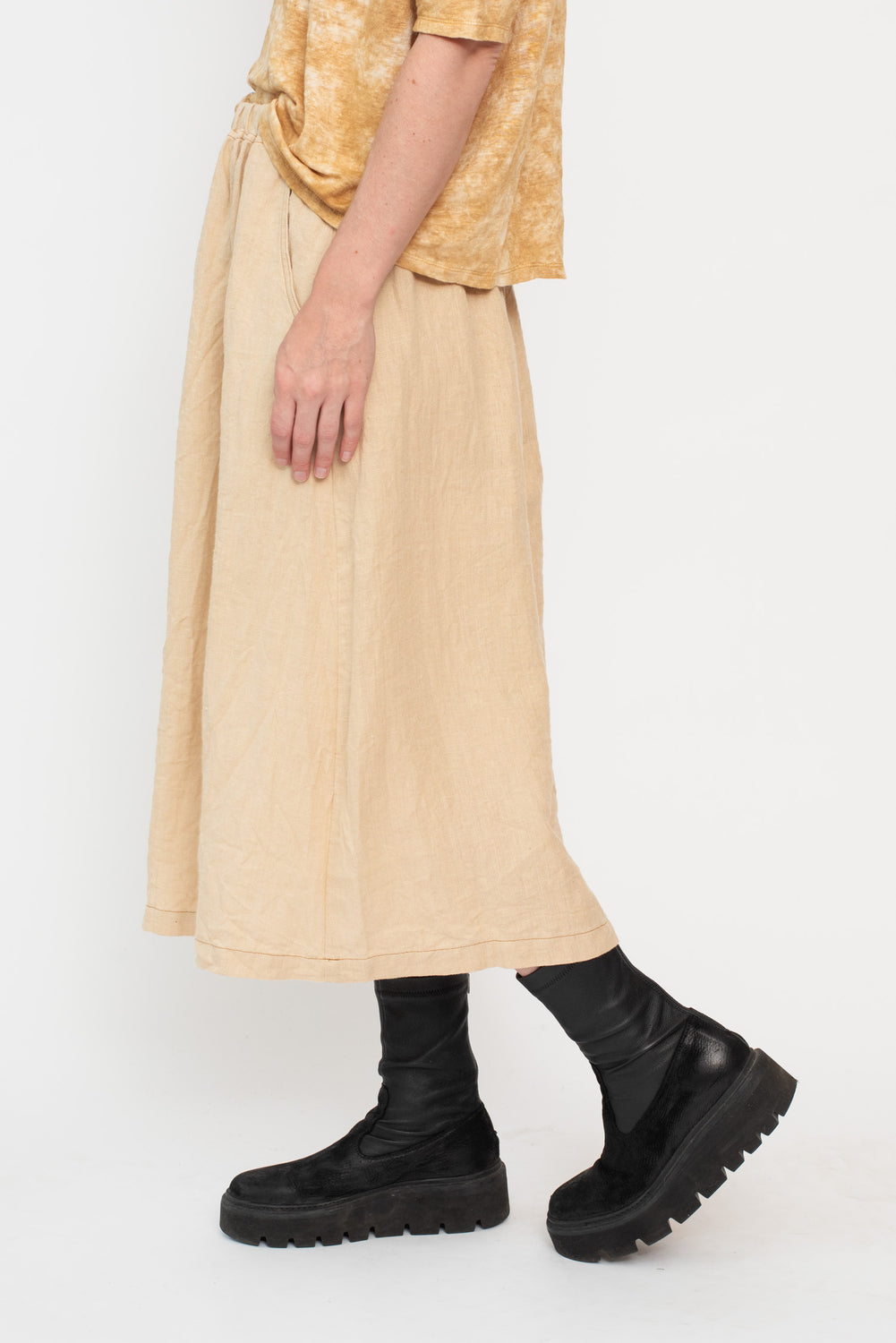 Hemp Canvas Gathered Flared Skirt Ecru