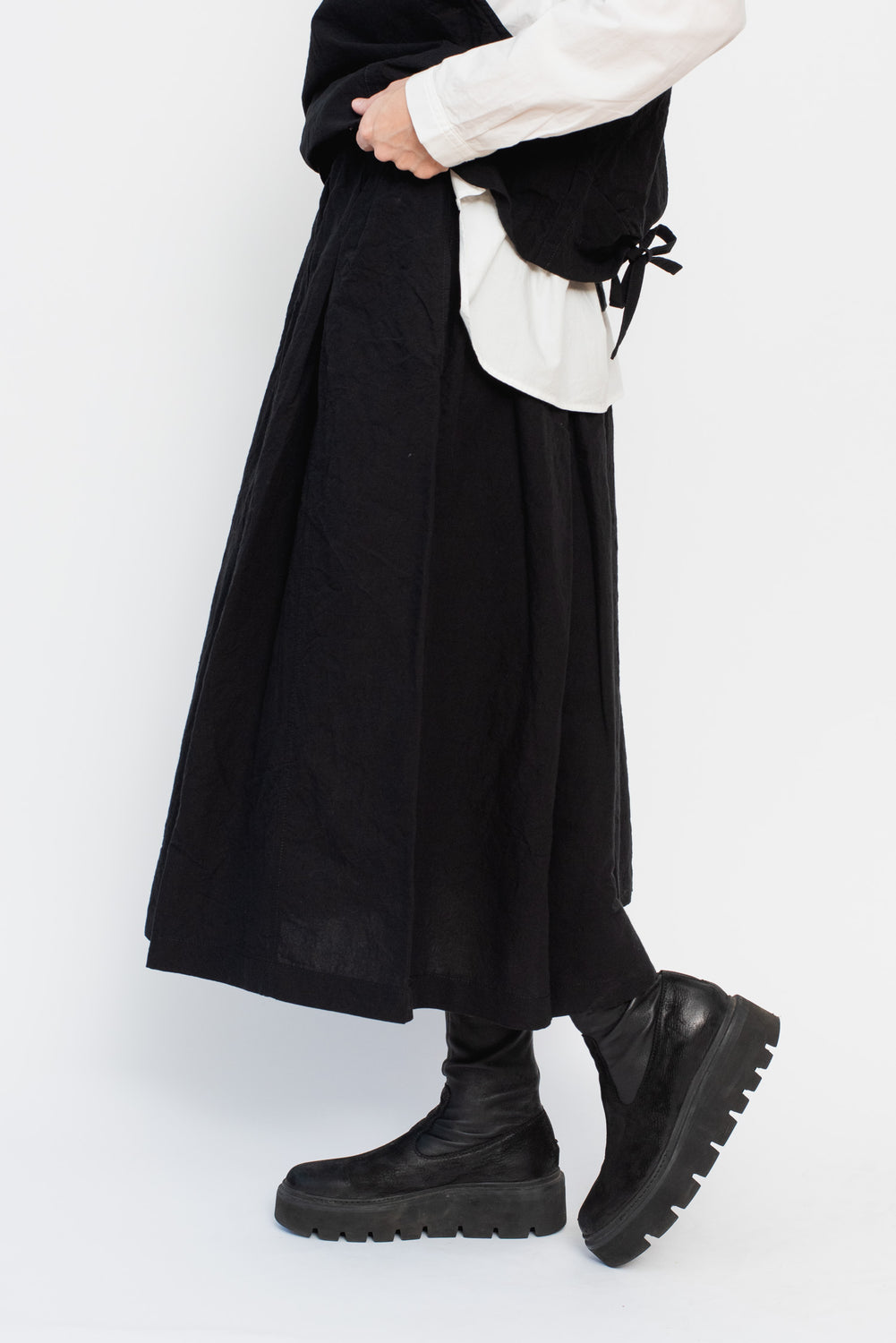 Cotton and Linen Skirt Black