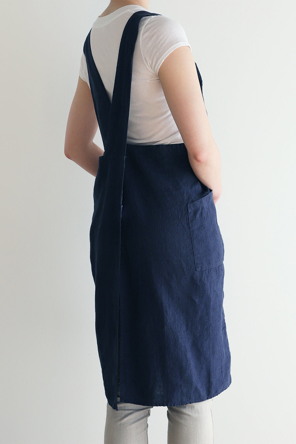 Anita Apron, Nocturne