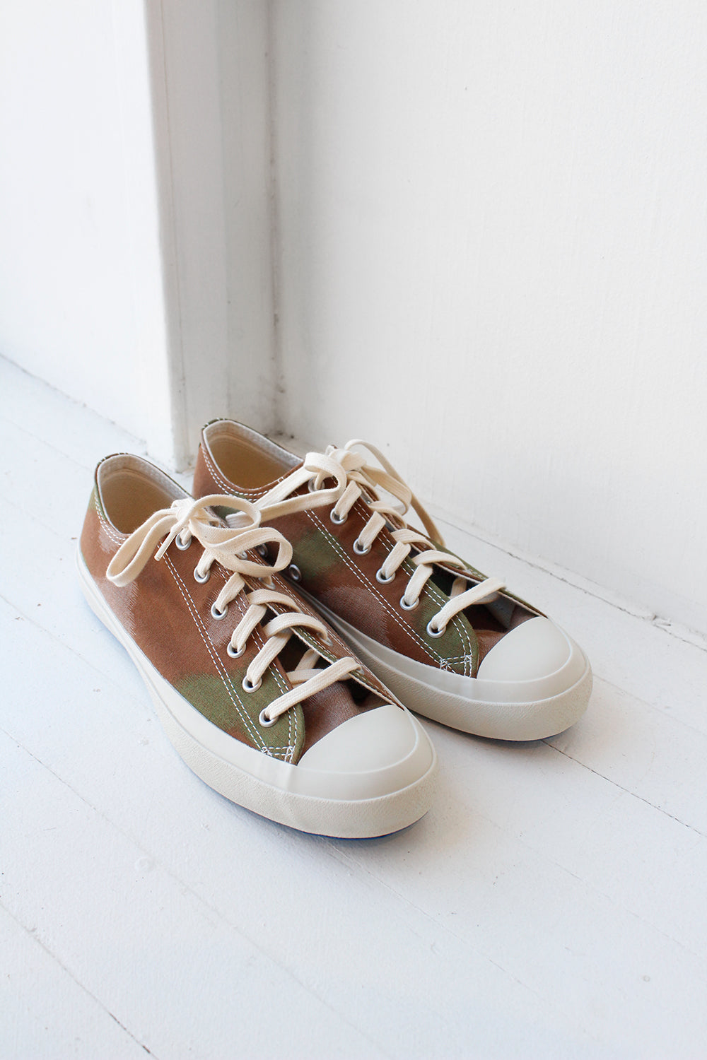 Low Basket K Camo, 22 US: Size 6