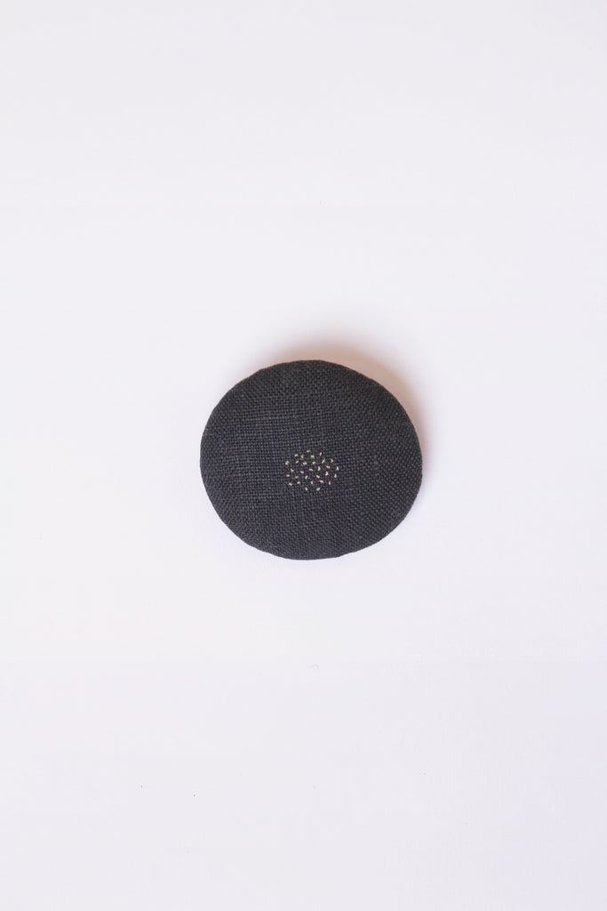 Anpan Poppy Seed Brooch