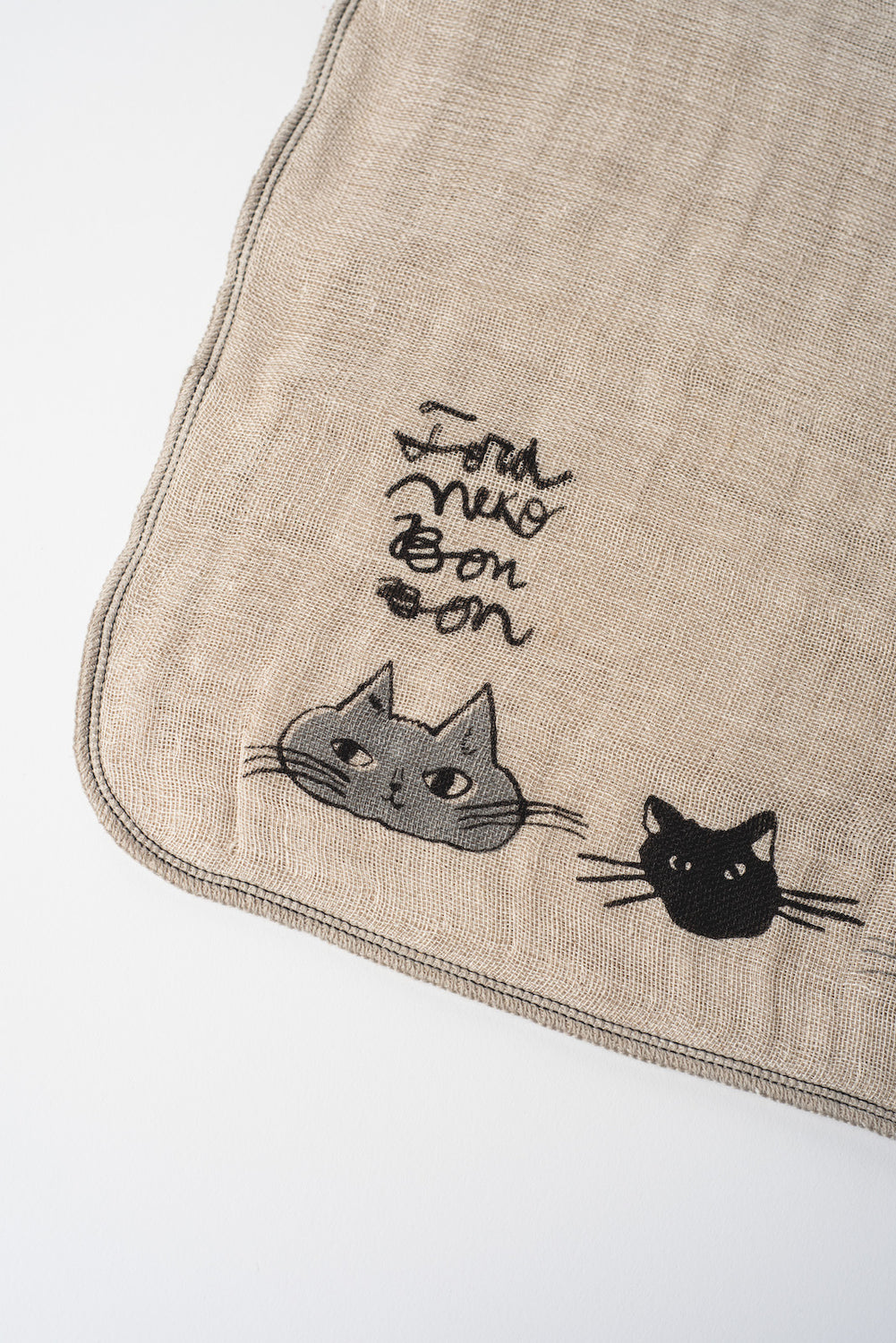 Toraneko Bonbon Linen Gauze Towel, Cat
