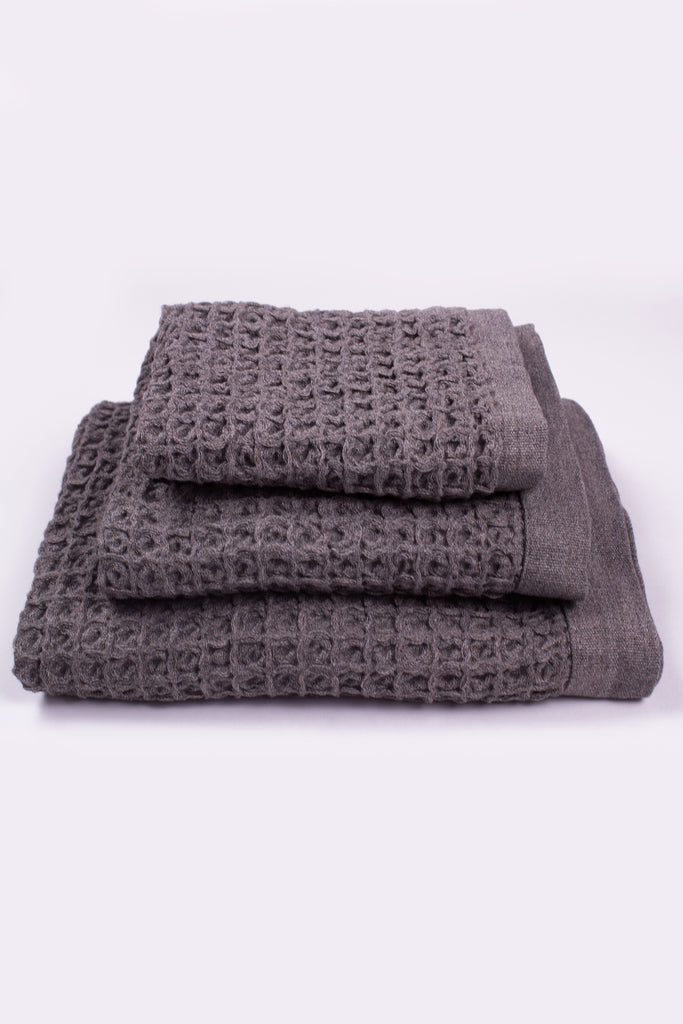 Lattice Linen Waffle Towel, Charcoal