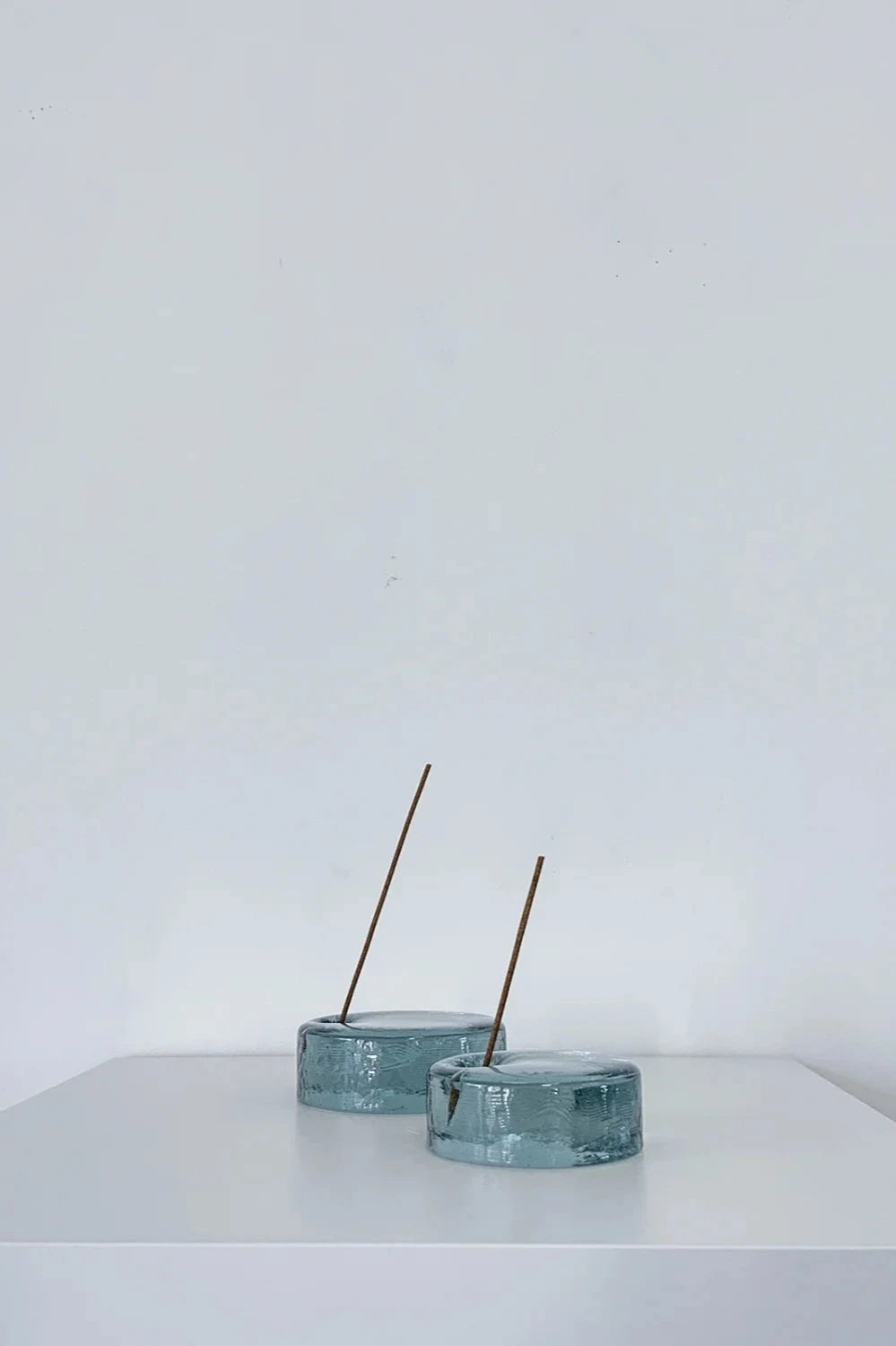 Incense Stand Blue-Grey Medium