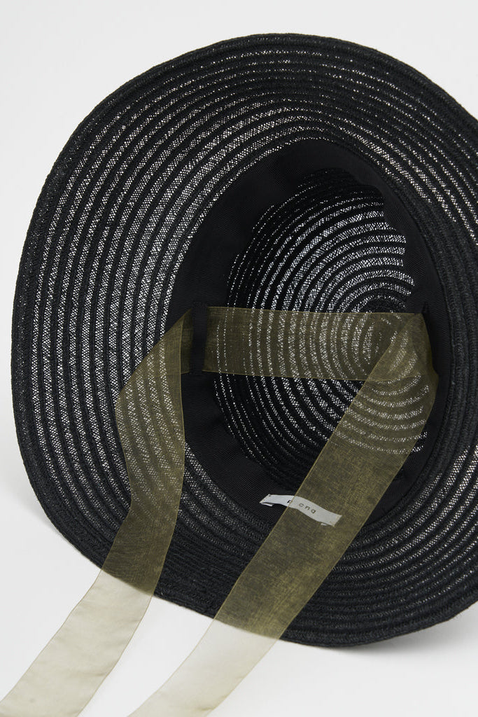 LEO Hat Black