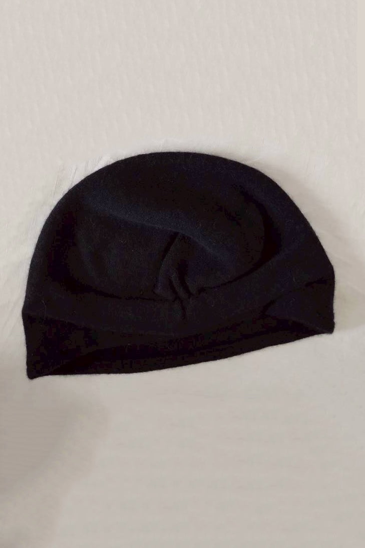BELLY Hat Black