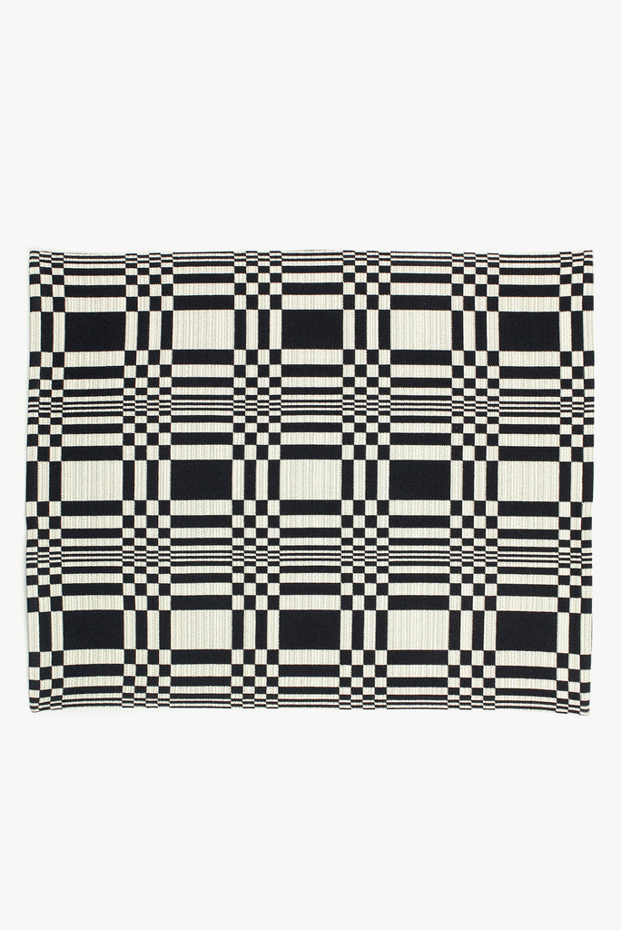 Doris Placemat Black