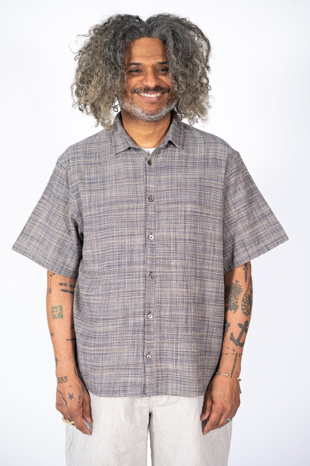Unisex Organic S/S Cotton Slub Shirt, Navy and Gray