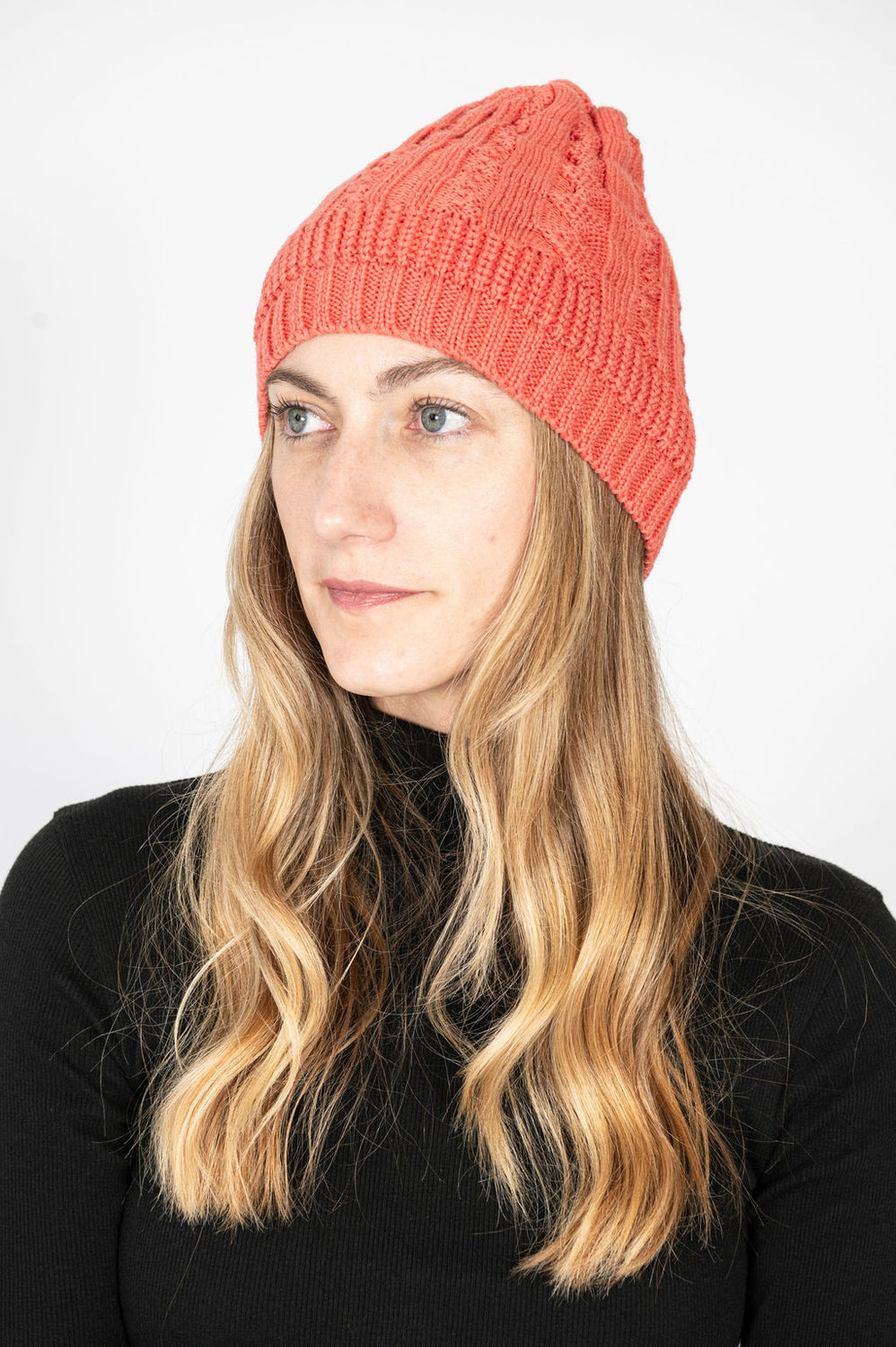 KIRUTA Hat Coral