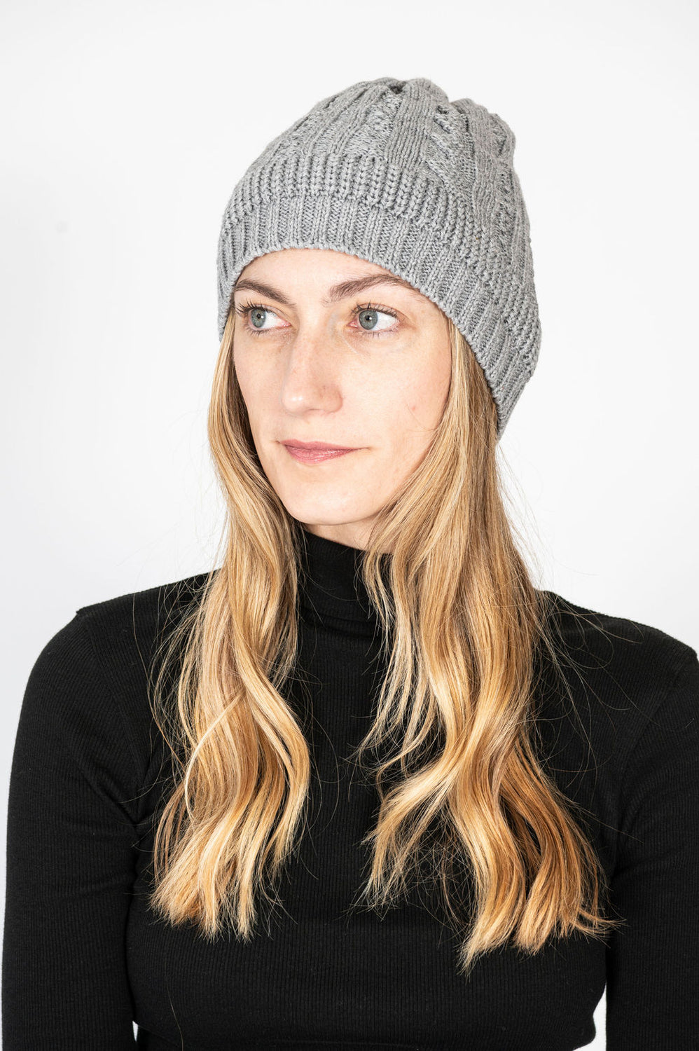 KIRUTA Hat Gray