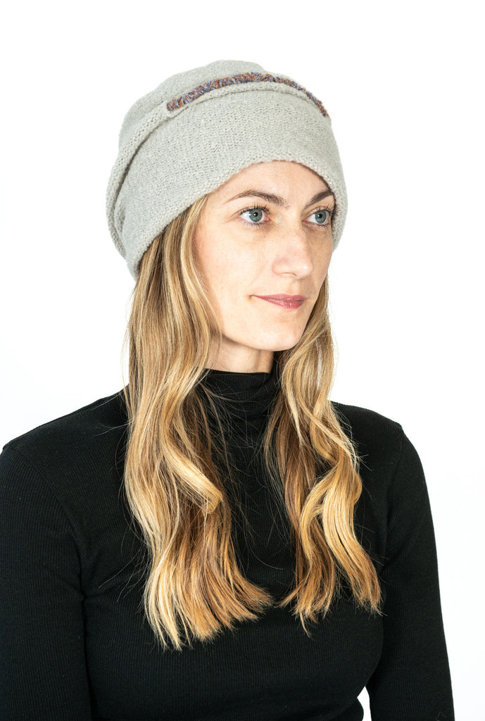 SHIIKA Hat Silver Gray