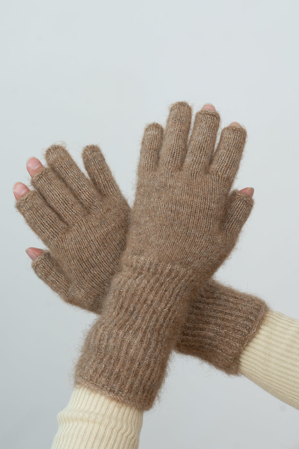 IO Wool Gloves Camel