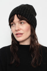 AVA Hat Black