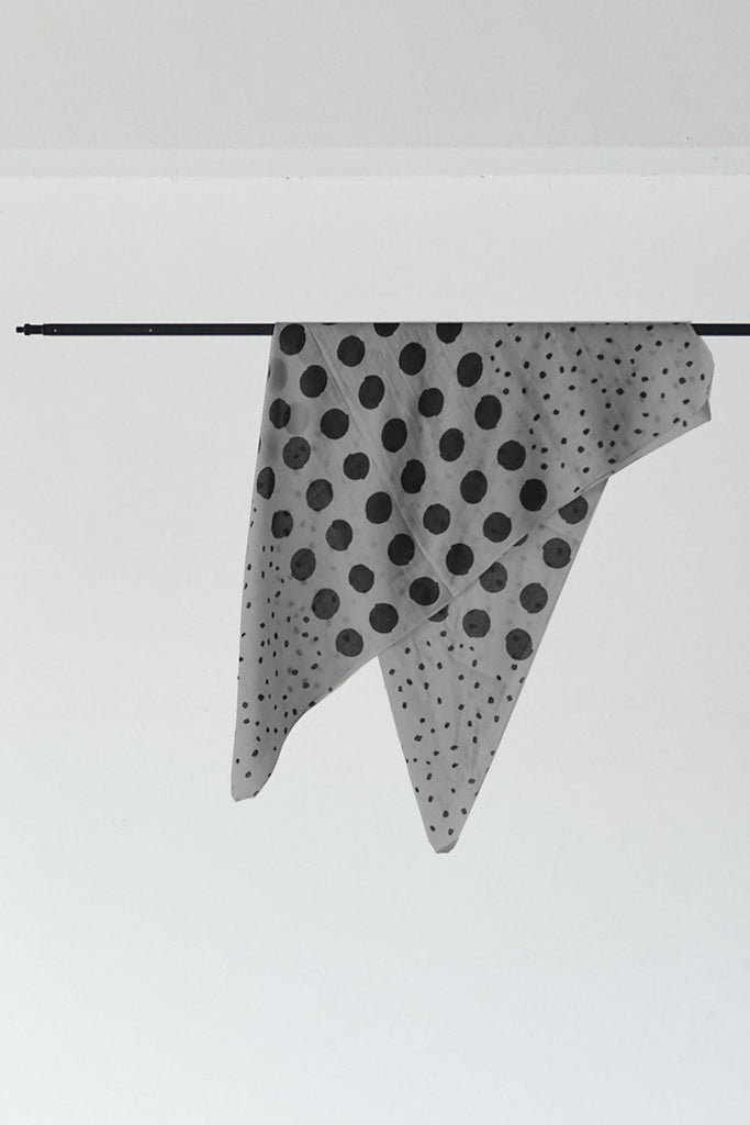 Moonrise Scarf Gray