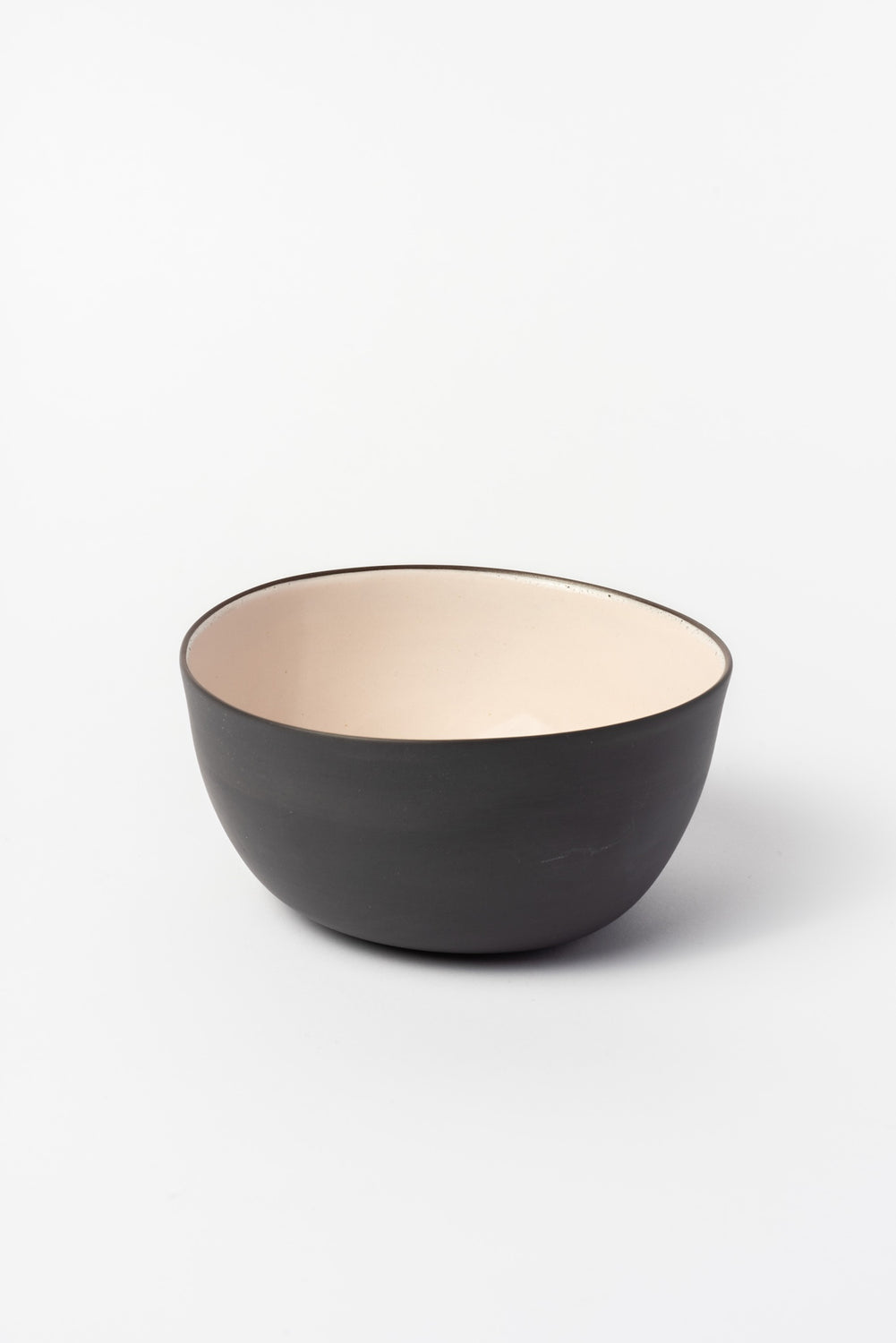 Large Linum Bowl Black, Pink glaze