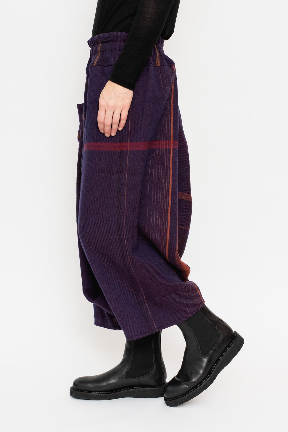 TARUN Pants 10, Wool Mix – Moth