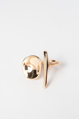 Monica Castiglioni – Moth