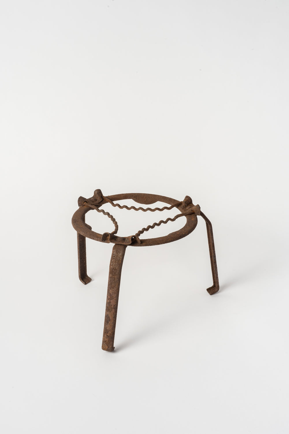 Vintage Japanese Iron trivet or Pot Stand (commonly called a gotoku 五徳).