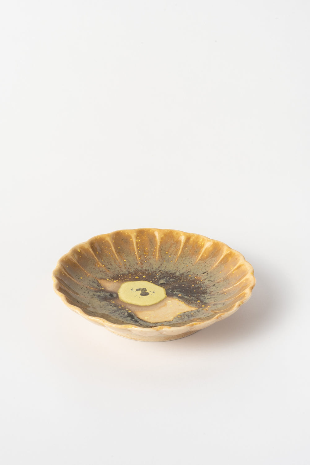 Fluted Ceramic Plate