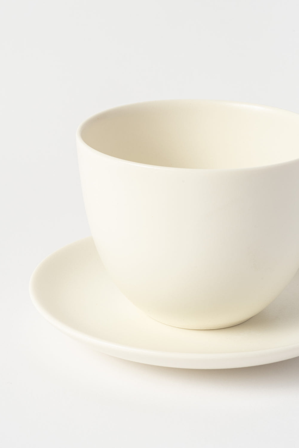 Pebble Cup and Saucer (White)