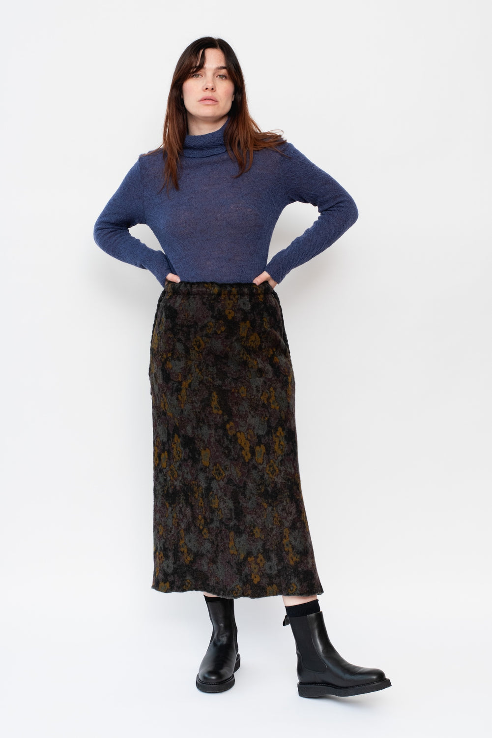 Knit Skirt Black Floral