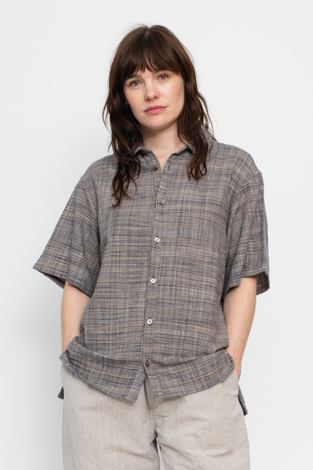 Unisex Organic S/S Cotton Slub Shirt, Navy and Gray