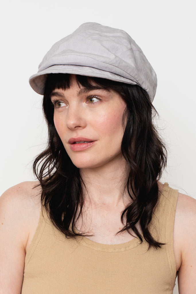 QUIHNO Hat, Light Gray