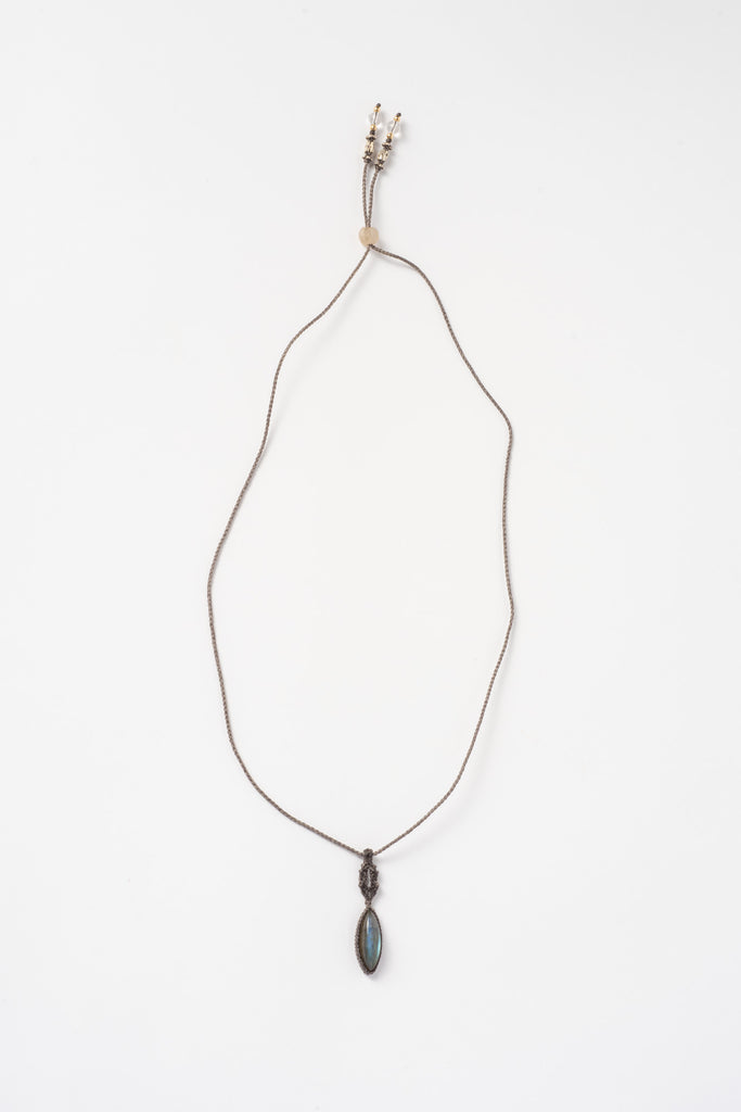 Macrame Necklace with Labradorite