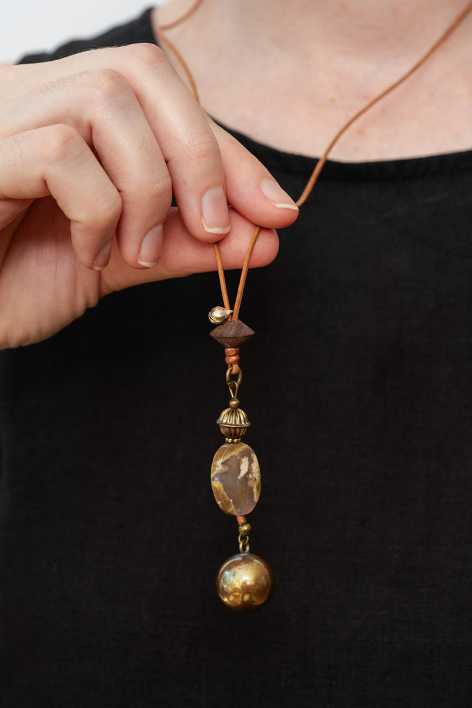 Agate Ball Necklace A
