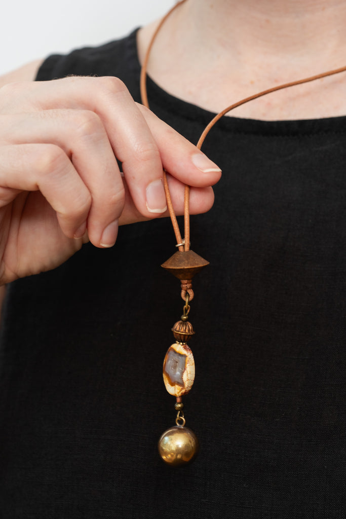 Agate Ball Necklace B