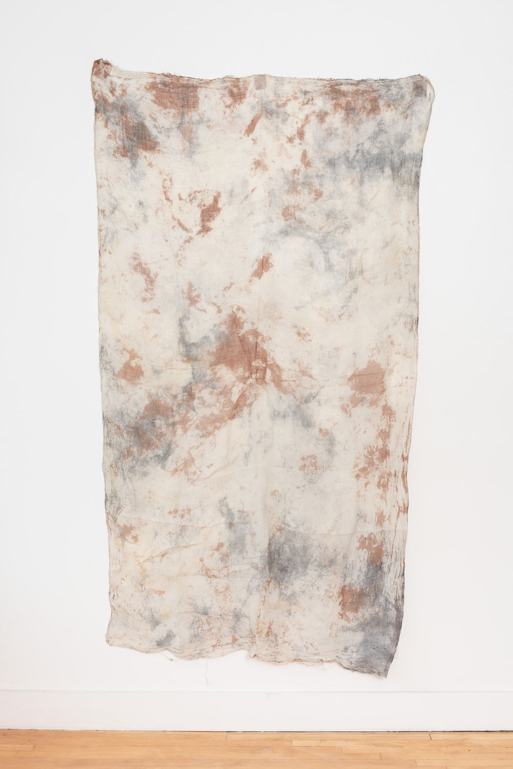 Naturally Dyed Linen Gauze Hanging 02
