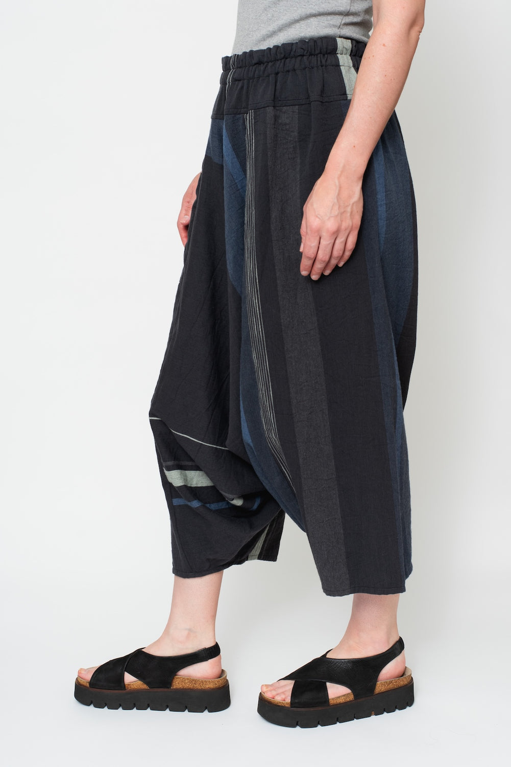 TARUN Pants 14