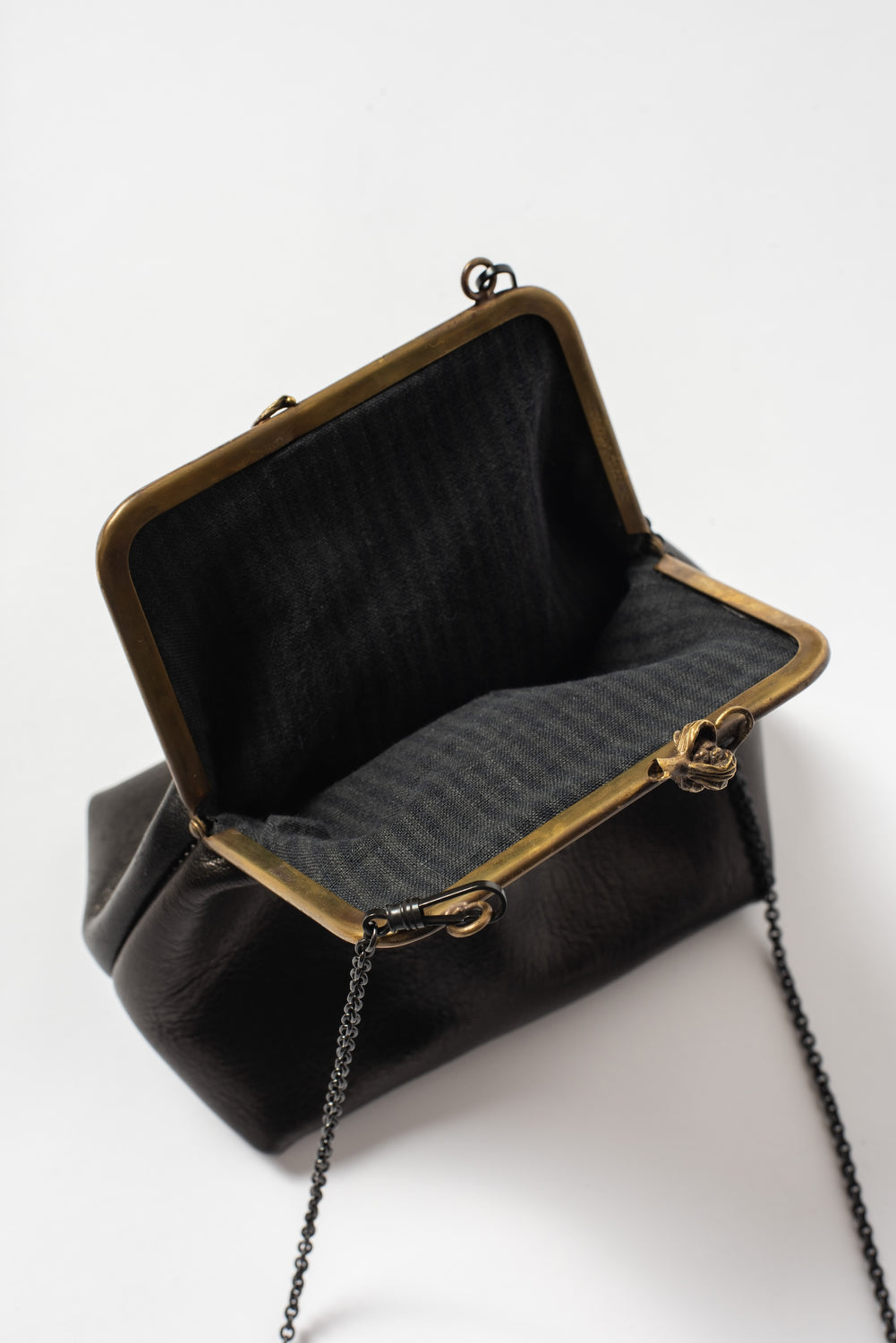 Leather Shoulder Bag SLAO-01