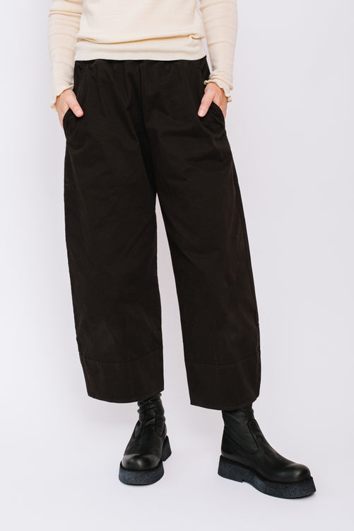 Mens - Organic Cotton Baggy Cargo Pants in Washed Black | Superdry UK