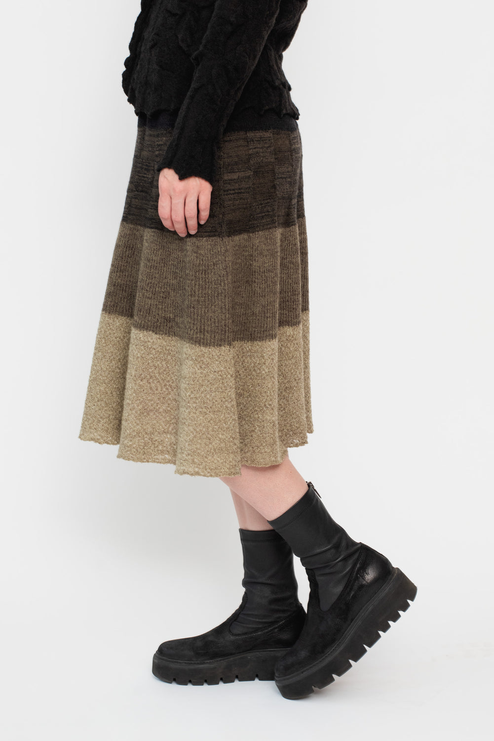 Knit Skirt Stripes Grey