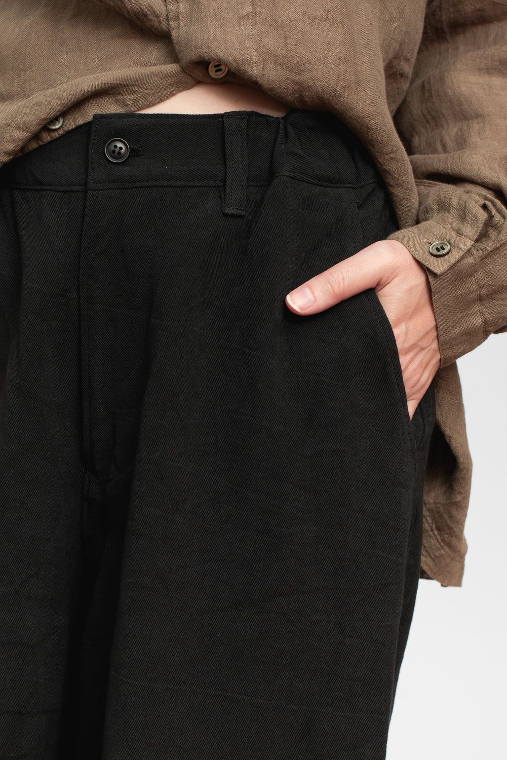Dart Cotton and Linen Pants Black