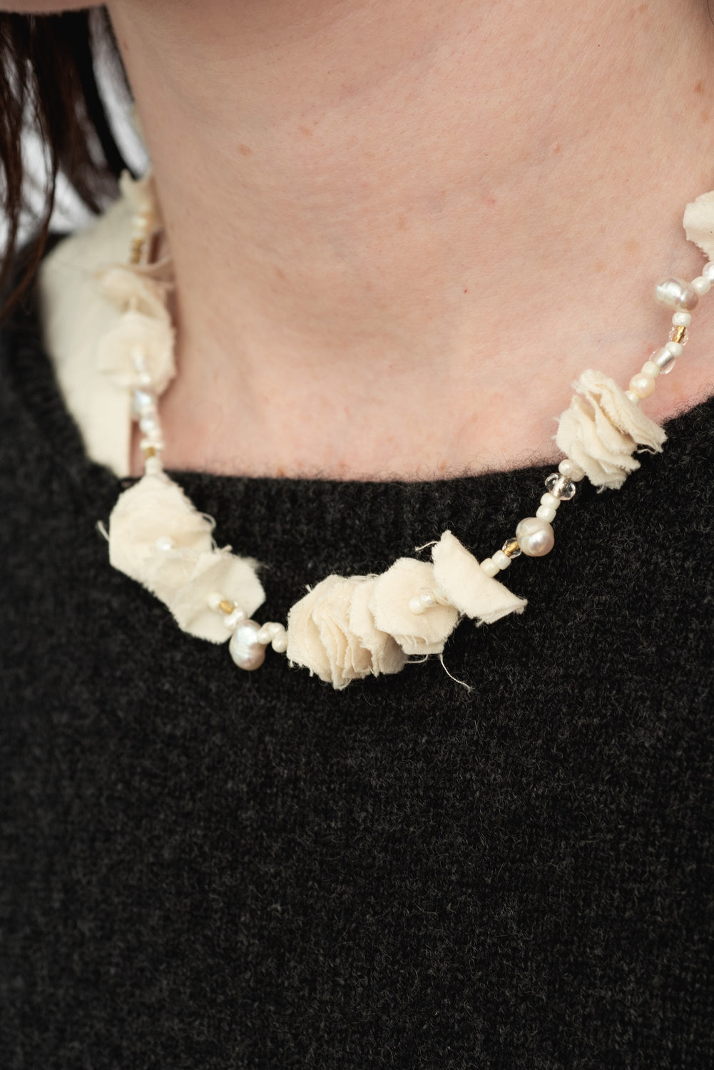 Cloth and Beads Necklace Off White