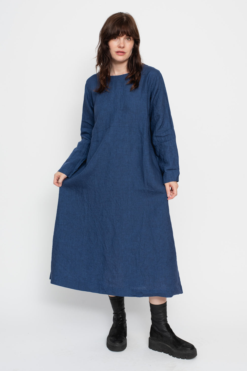 Indigo Linen Dress – Moth